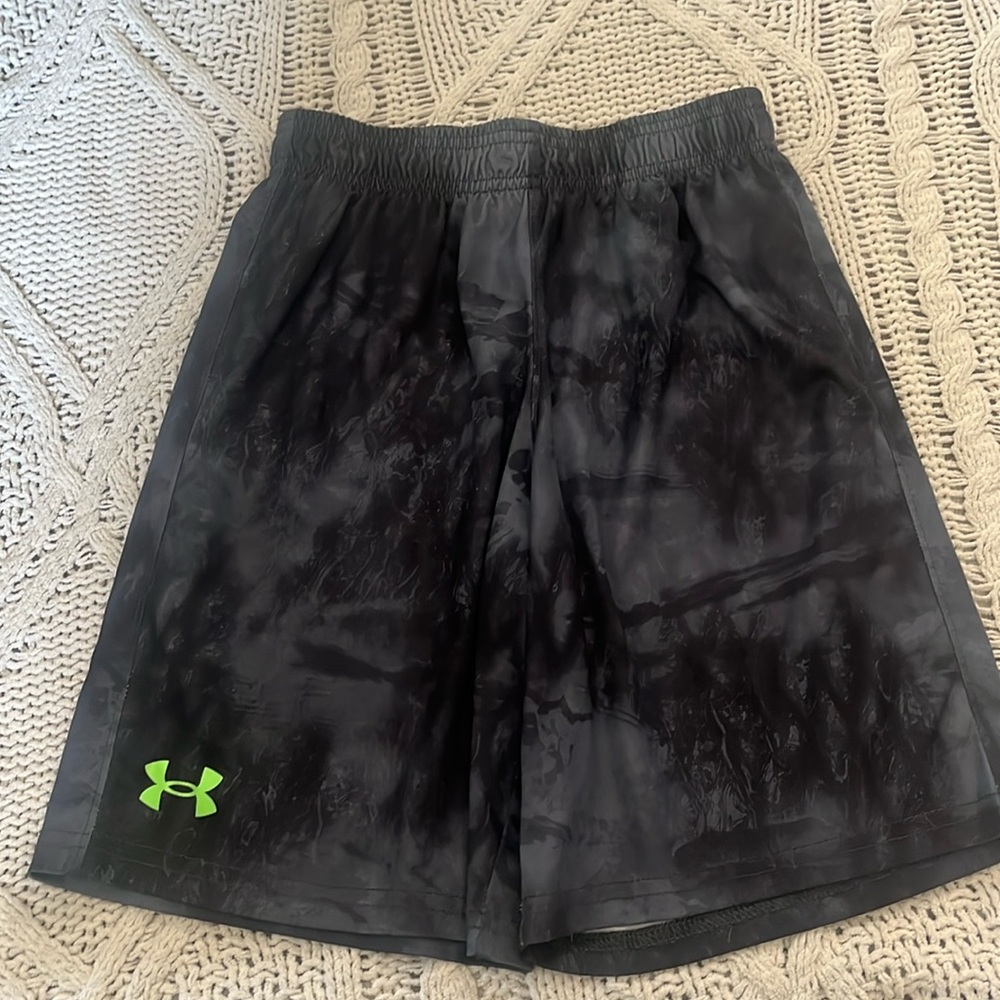 Athletic shorts